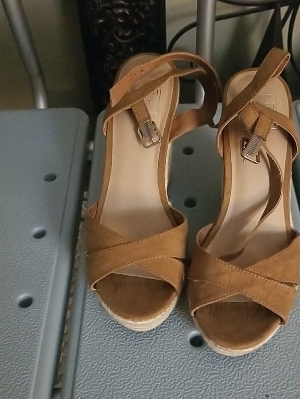 Women’s Tan Suede Wedge Sandals - Classic Strappy Design